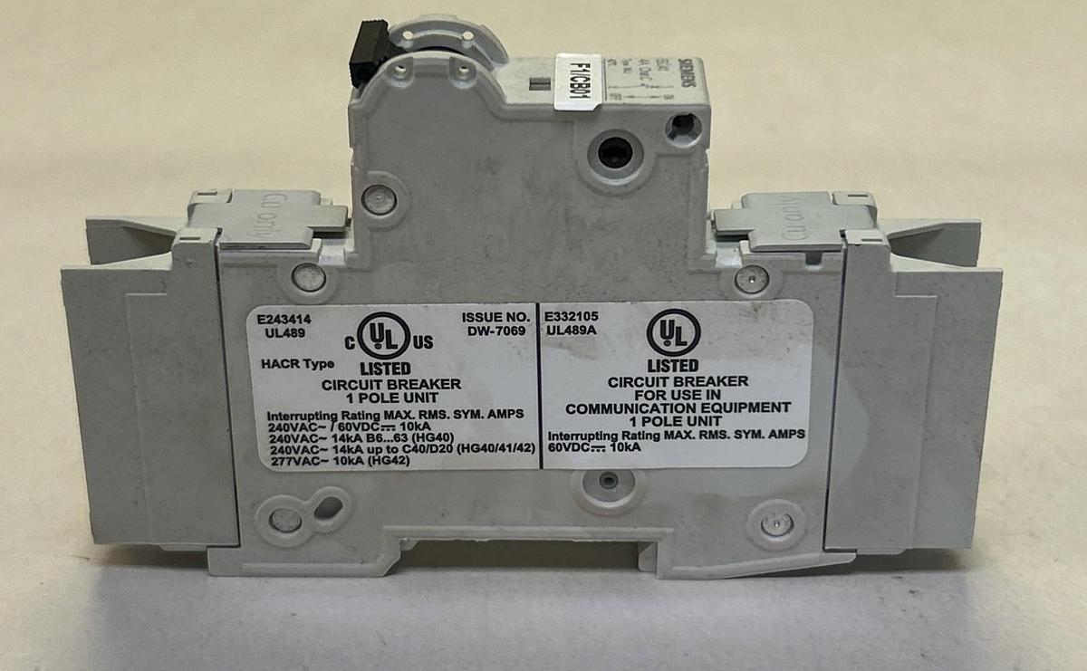 Used SIEMENS,5SJ4104-7HG42,CIRCUIT BREAKER 4A