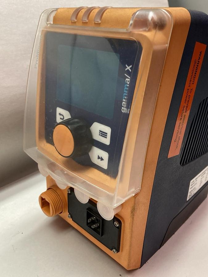 Used ProMinent,GMXA1604PVT2V000UDC1300EN,Solenoid-Driven Metering Pump 100-230V