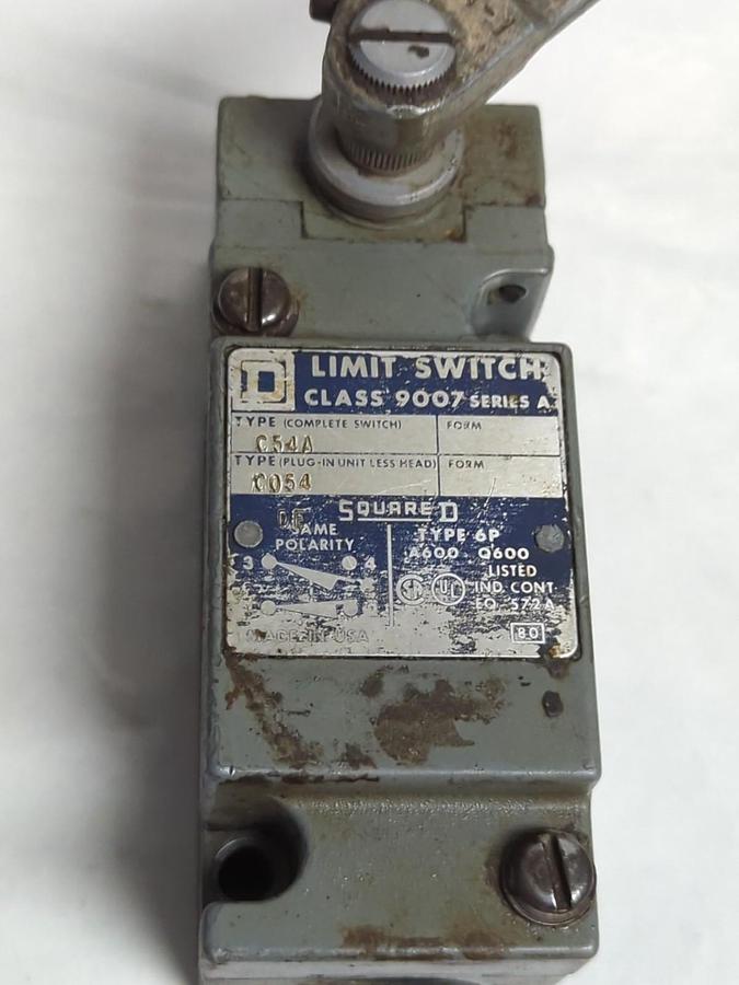 Used SQUARE D,C54A,LIMIT SWITCH CLASS 9007 SER A TYPE C054 PRE-OWNED