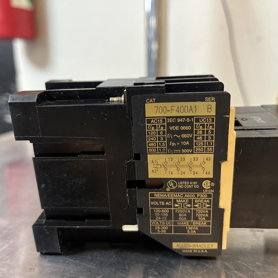 Used ALLEN BRADLEY,700-F400A1,SER B CONTACTOR 120V COIL 196-FTB