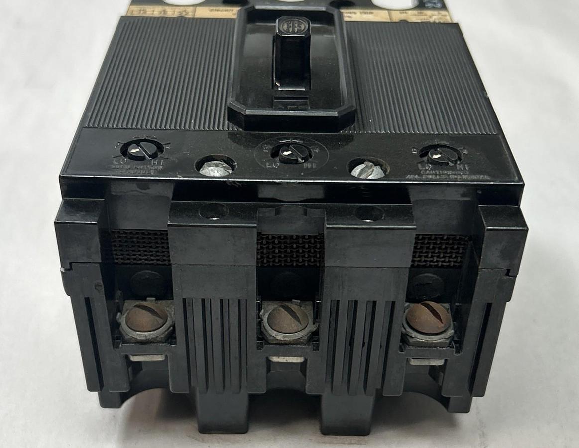 Used ITE,EF3-A005,CIRCUIT BREAKER 5A 600V 3P
