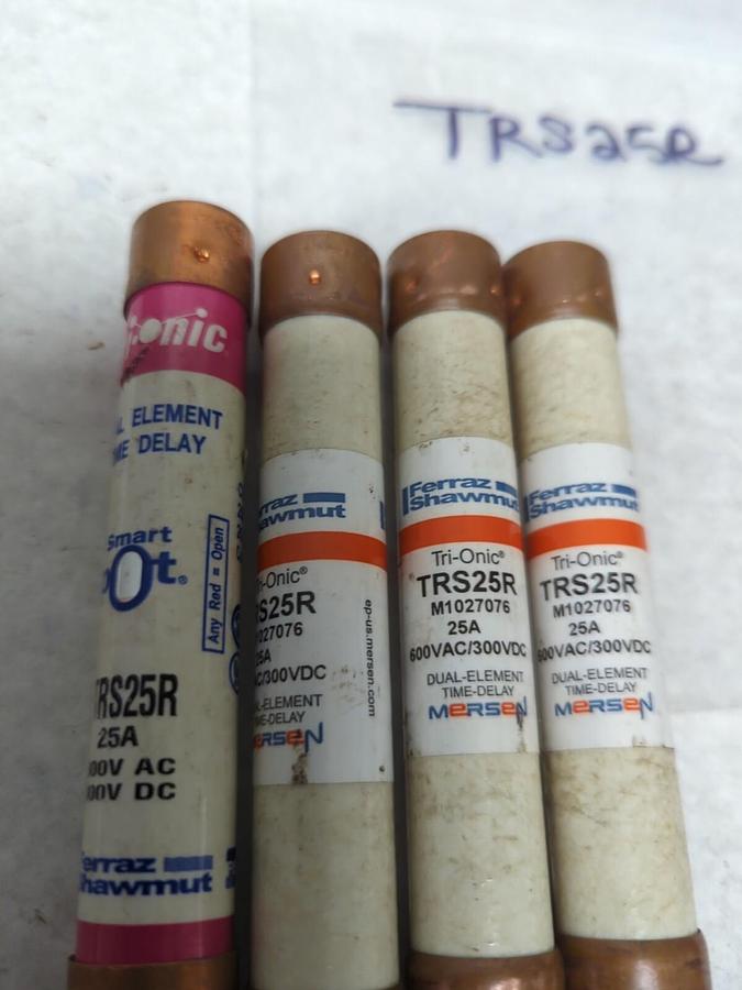 Used FERRAZ SHAWMUT,TRS25R,TRI-ONIC 25 AMP FUSE LOT OF 4 PRE-OWNED