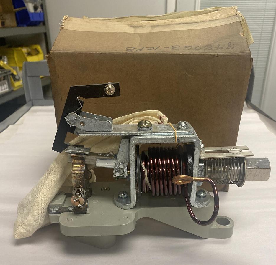 Cutler-Hammer,C304ANA408,Overload Relay DC  NOS