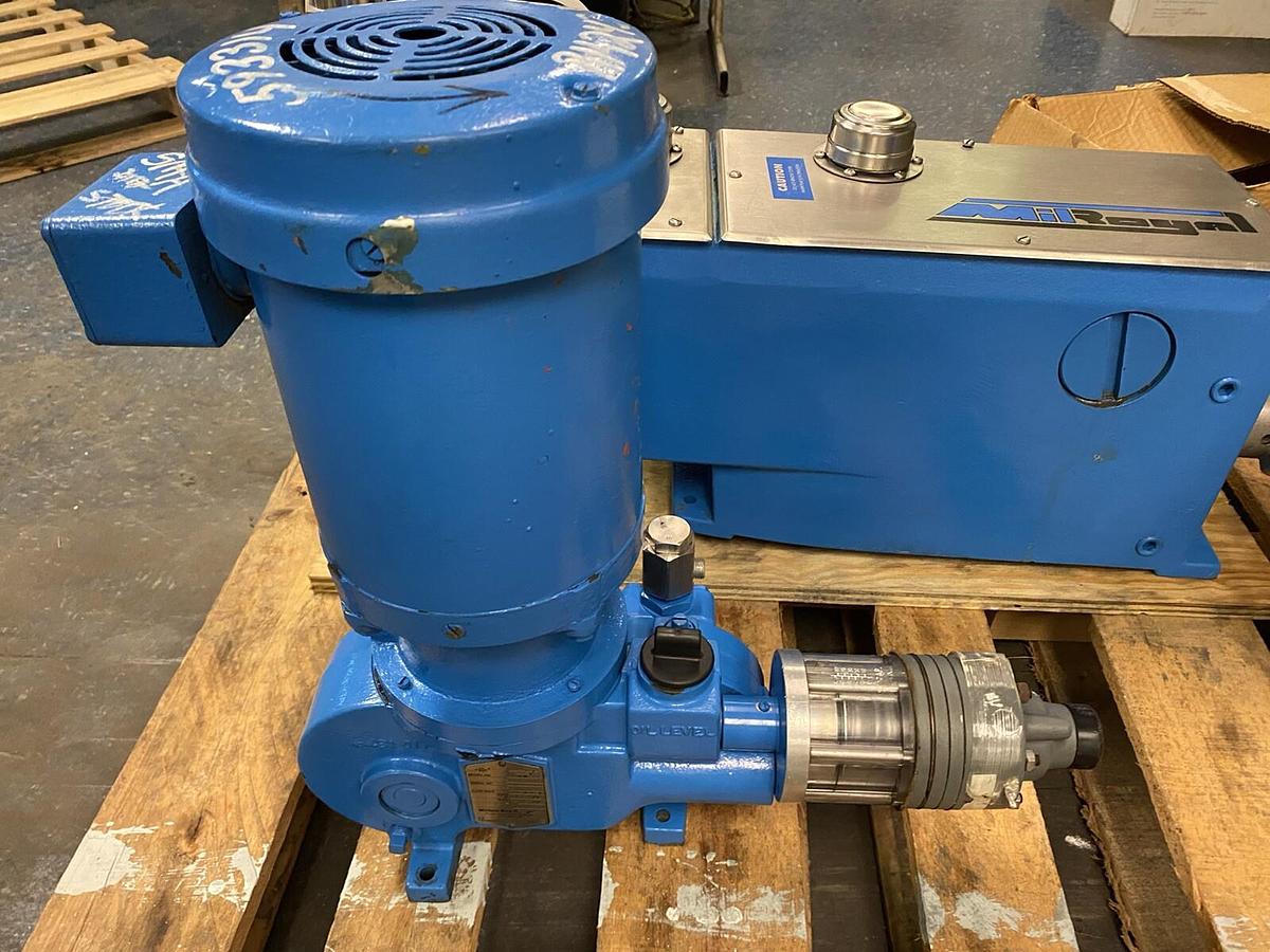 Used MILTON ROY,MILROYAL, METERING PUMP 1-1/2 INCH NPT 1/2HP