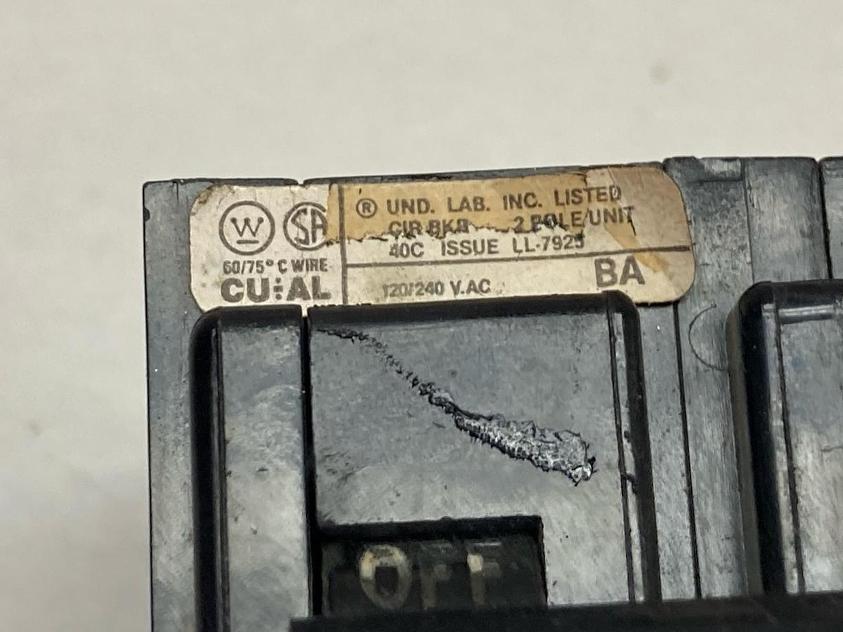 Used Circuit Breaker,LL-7666,2-Pole Circuit Breaker 20A 120/240Vac