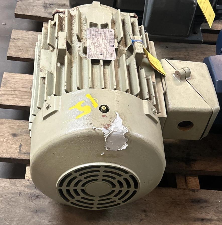 Used GE,M9913,SEVERE DUTY AC MOTOR 15HP 460V 1770RPM 3PH 254T FRAME