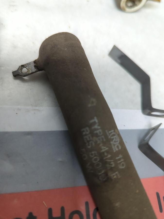 I.R.C.,4-1/2 E,RESISTOR 5000 50 WATT LOT OF 5 NOS