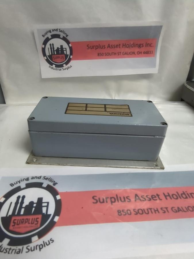 Used MONTRONIX,TS10CFLMRB,CONTROL BOX TEC9930AFAA126 PRE-OWNED