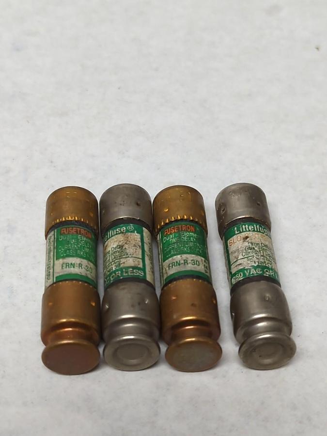 Used COOPER BUSSMANN,FRN-R-30,FUSETRON 30 AMP FUSES LOT OF 4 PRE-OWNED