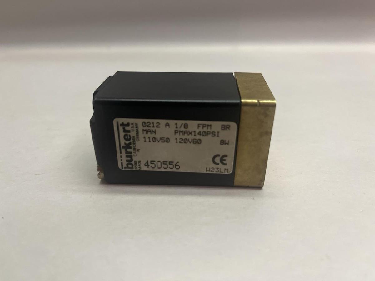 Used BURKERT,457952,SOLENOID VALVE PMAX 115PSI