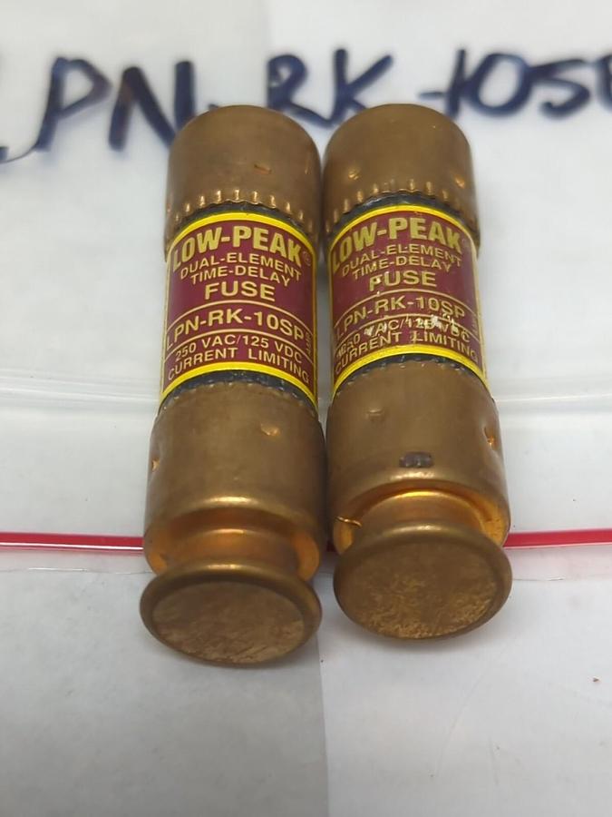COOPER BUSSMANN,LPN-RK-10SP,LOW-PEAK 10 AMP FUSE LOT OF 2 NOS