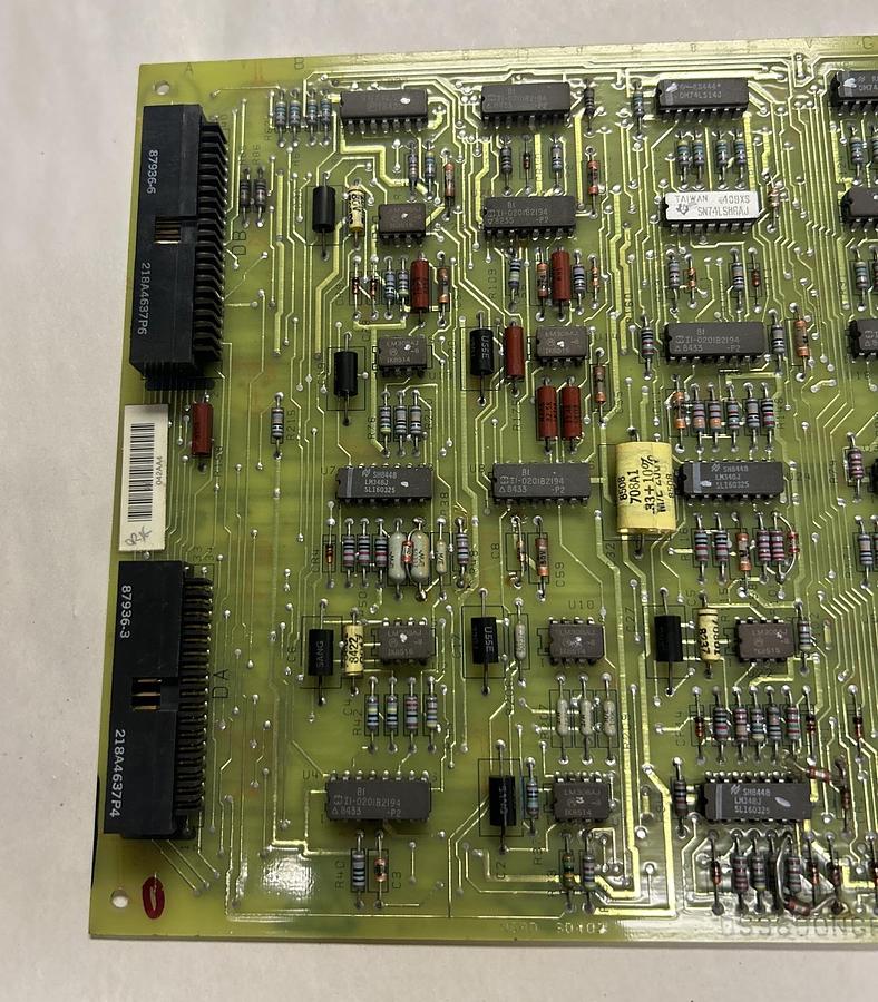 Used GENERAL ELECTRIC,DS3800NGRD1E1D,CIRCUIT BREAKER