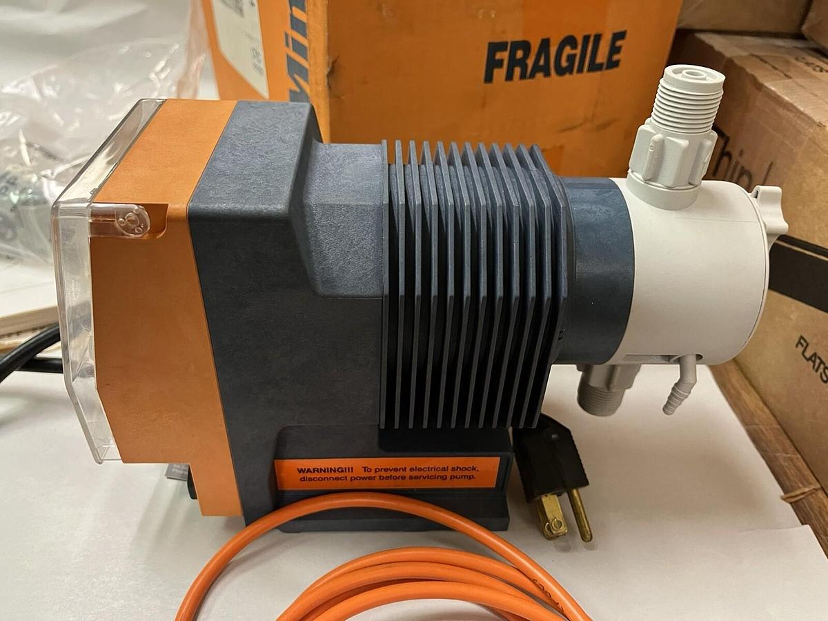 PROMINENT,G/4B0806PP1000D20000,METERING PUMP 115V 140 GPH
