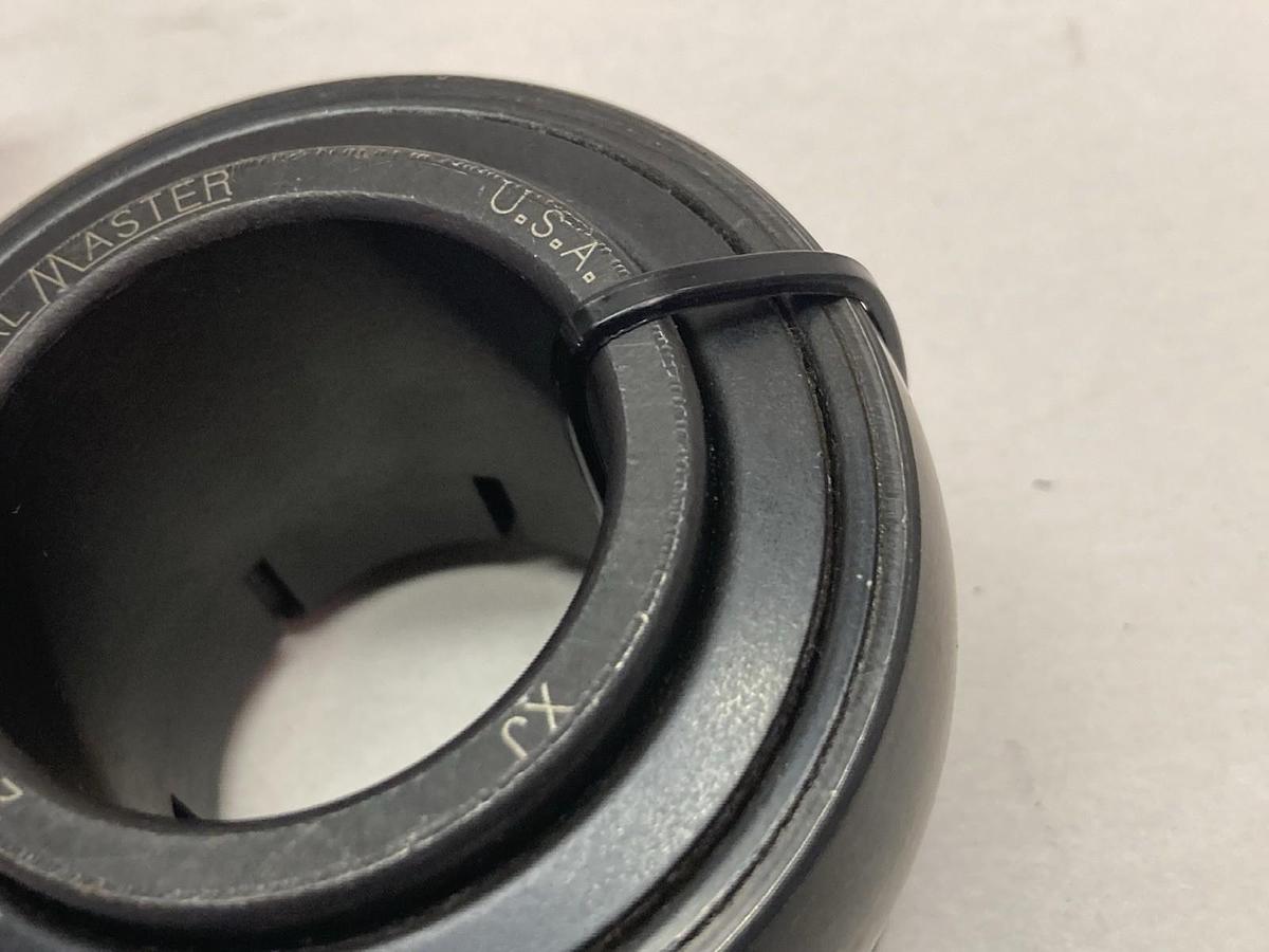 Used SealMaster,2-17T,Insert Bearing w/2-17B Collar 1-3/4 Bore