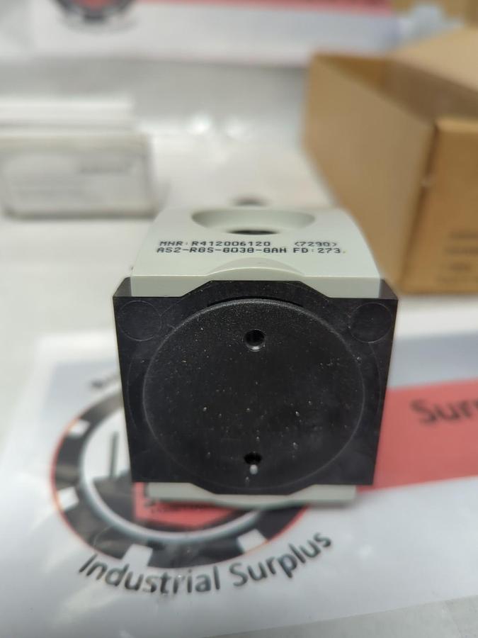 AVENTICS,R412006120,PNEUMATIC PRESSURE REGULATOR AS2-RGS-8038-GAN=8AH NOS