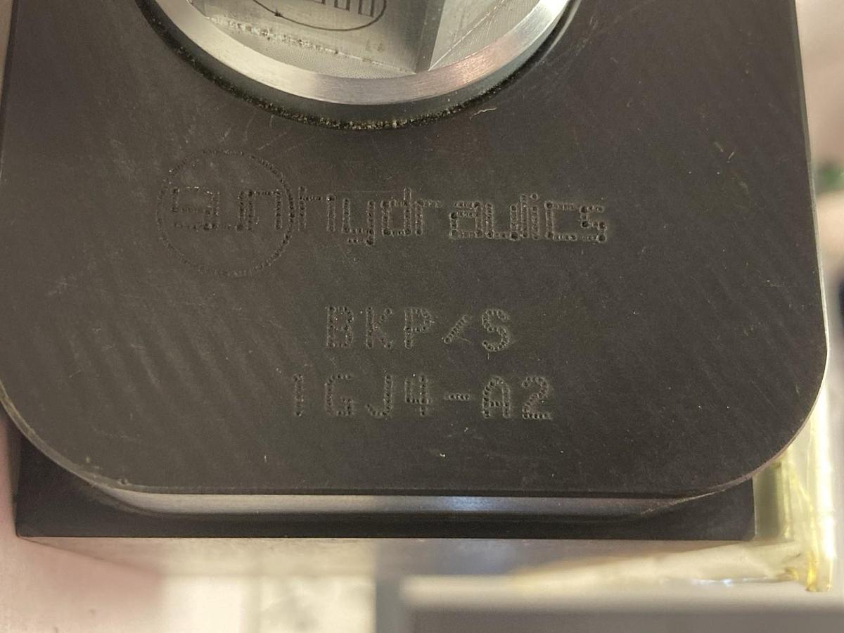 Sun Hydraulics,BKP/S 1GJ4-A2,Valve Block