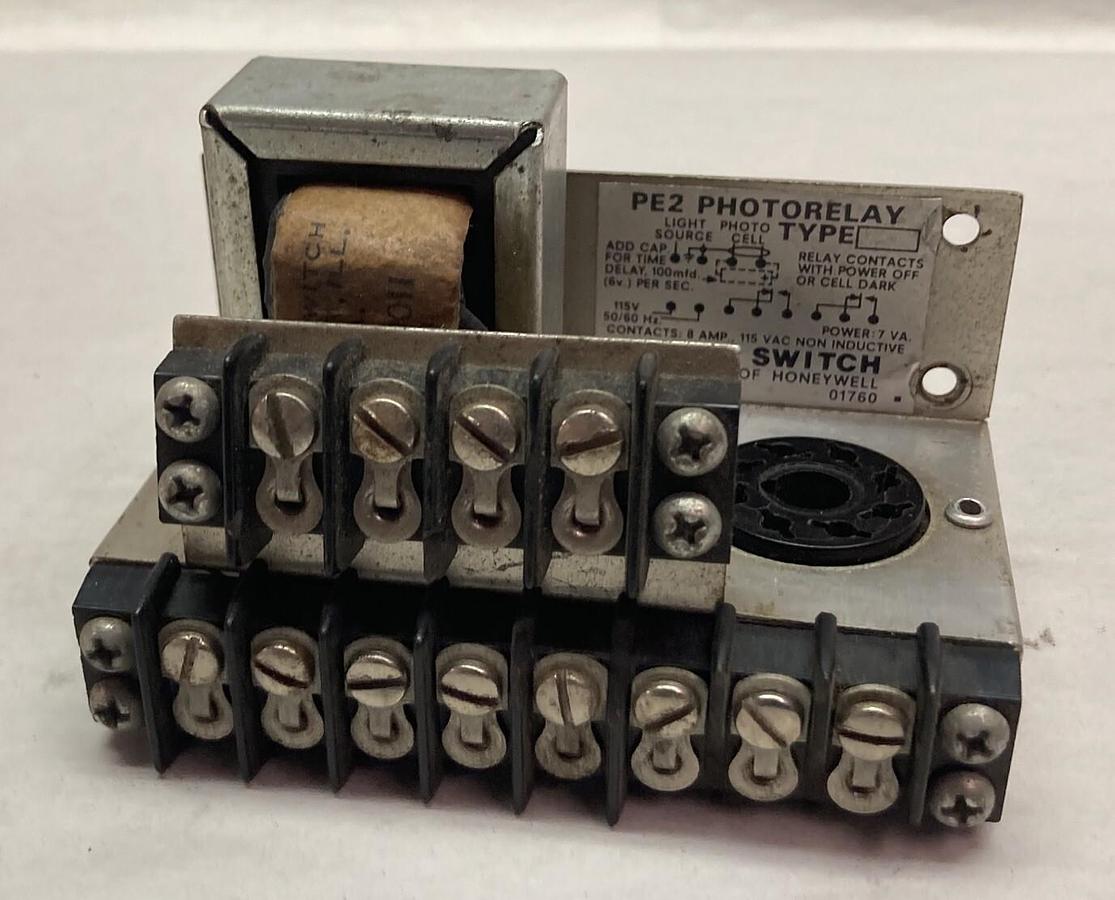 Used Honeywell,PE2 Photorelay,Micro Switch Type 2