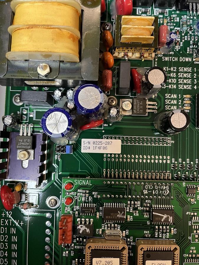 Used REMTRON,RCR822,CRANE REMOTE CONTROLLER 115V 1PH NO REMOTE