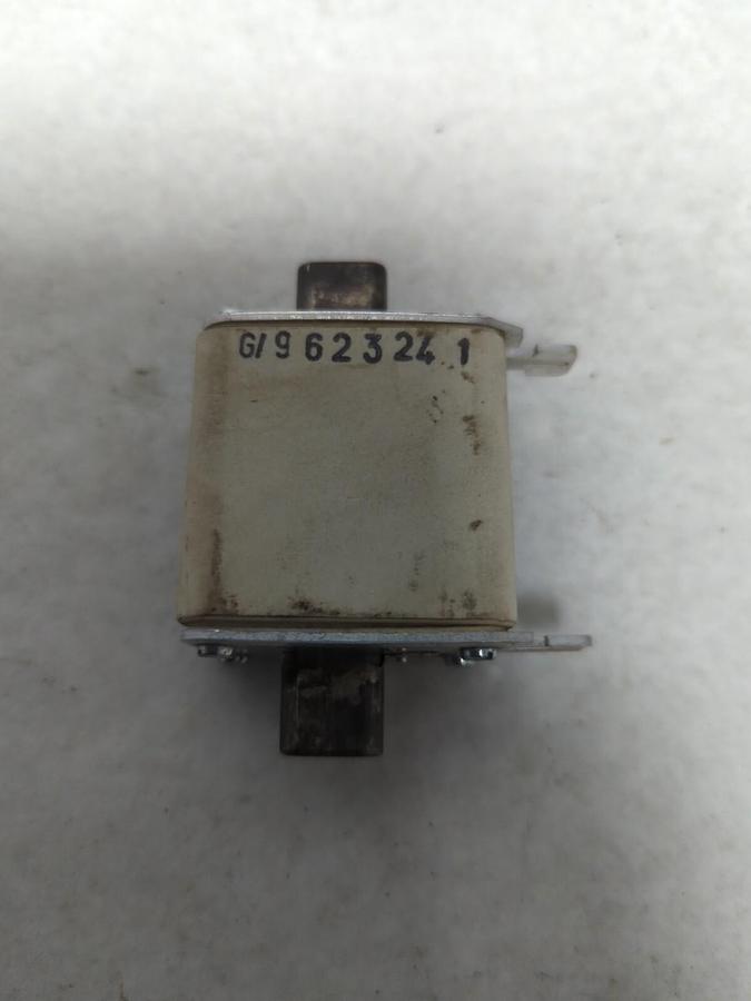 Used SIEMENS,3NE8 024,SITOR BLADE FUSE 160 AMP 660 VAC PRE-OWNED