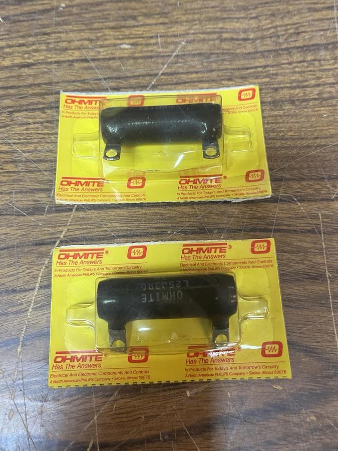 OHMITE,L25J3R0,TYPE 270 FIXED RESISTOR 25 WATT 3 OHMS LOT OF 2