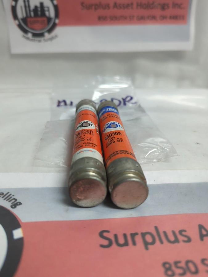 Used FERRAZ SHAWMUT,A6D30R,SMART-SPOT 30 AMP FUSE LOT OF 2 PRE-OWNED
