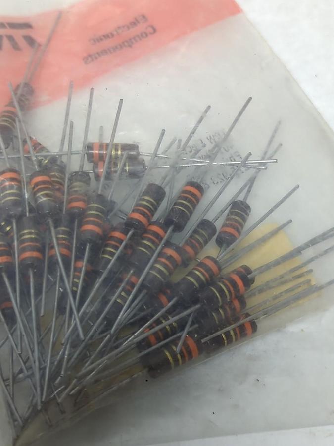 TRW,BWH 18552,MOLDED WIREWOUND 5% RESISTORS PACK OF 50 PCS NOS