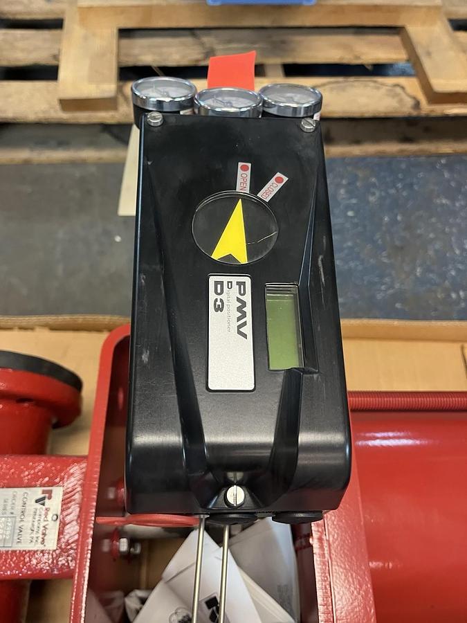 RV RED VALVE,5200,CONTROL PINCH VALVE SIZE 2 EPDM PMV D3 DIGITAL POSITIONER