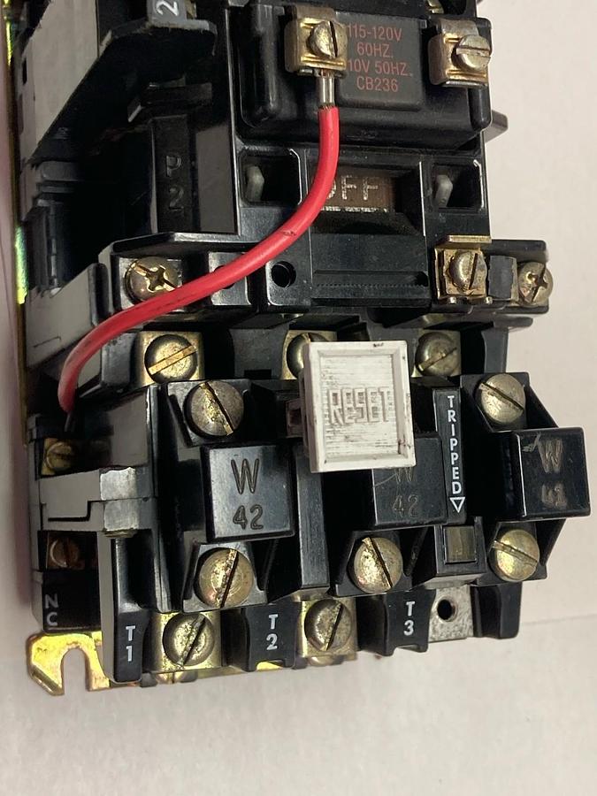 Used Allen-Bradley,509-B0D,Motor Starter Ser B Nema Size 1