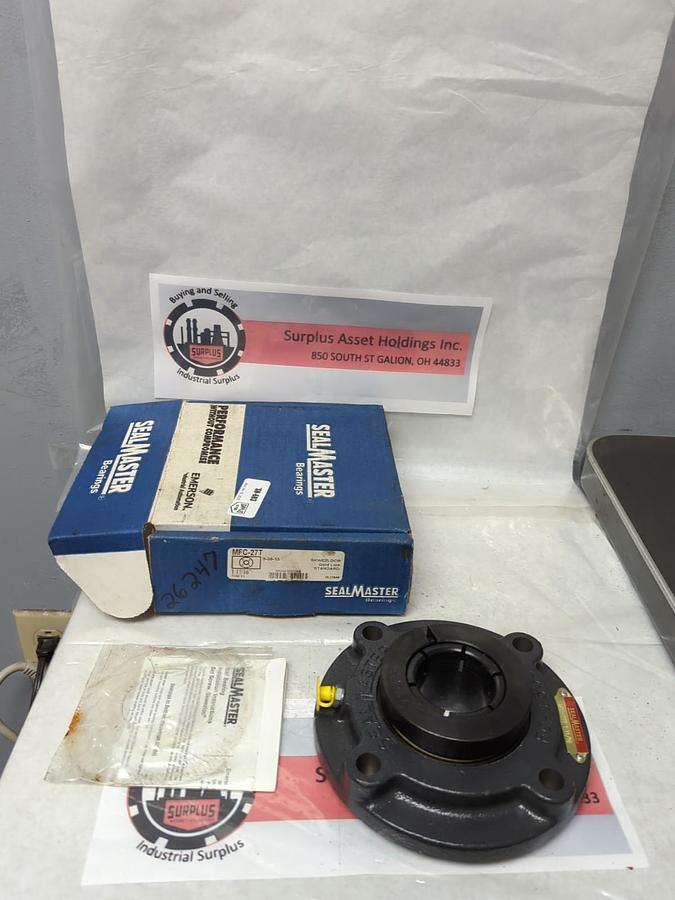 SEALMASTER,MFC-27T,ROUND FLANGE 4-BOLT BEARING 1-11/16 IN BORE SKWEZLOC COLLAR