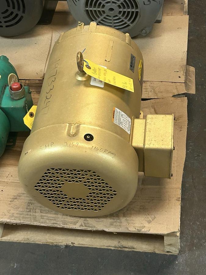 Used BALDOR,EM3708T,SUPER-E MOTOR 5HP 230/460V 1160RPM 3PH 215T FRAME
