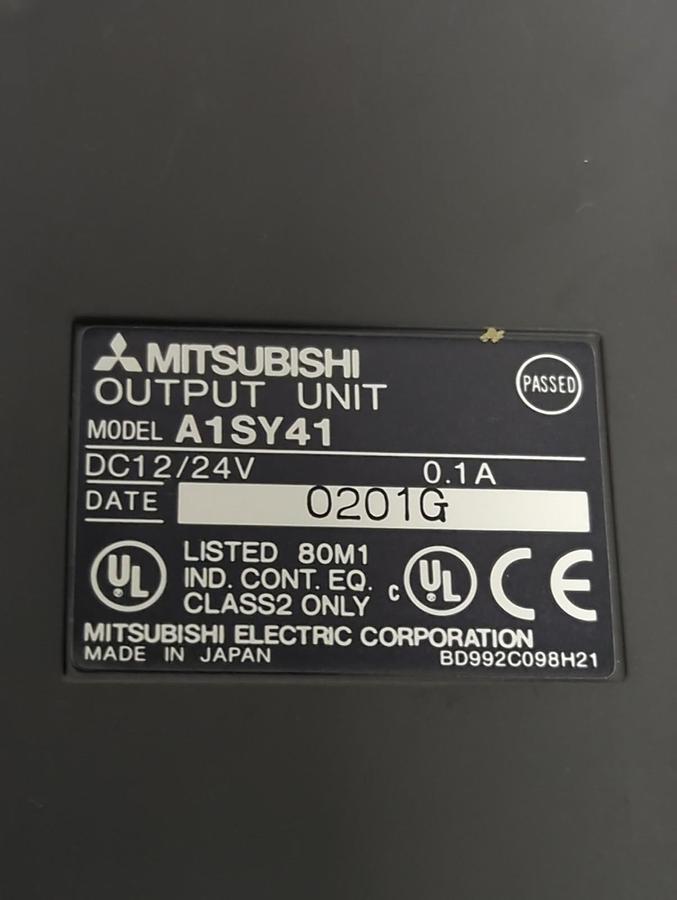 Used MITSUBISHI,A1SY41,OUT PUT MODULE UNIT WITH SUNX SL-P PLC CONNECTOR PRE-OWNED