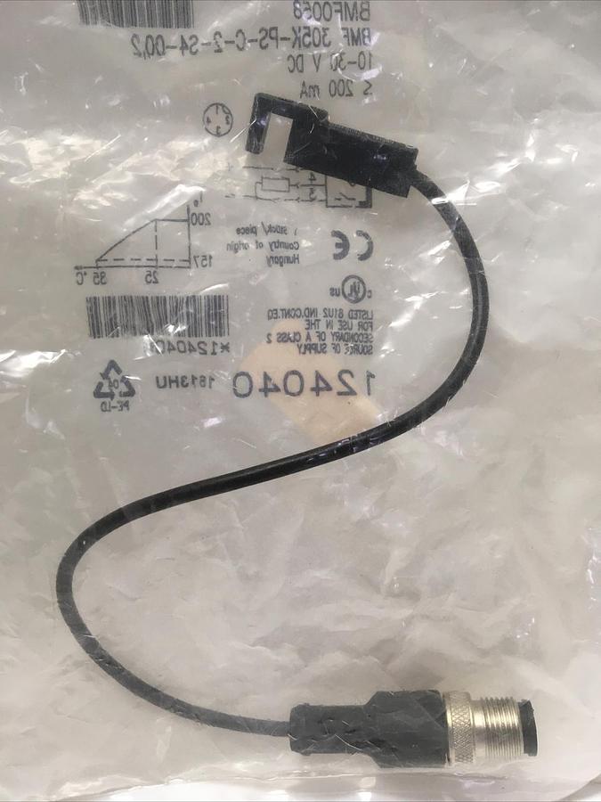 Balluff,BMF 305K-PS-C-2-S4-00,2 Magnetic Field Sensor BMF0058 Factory Sealed
