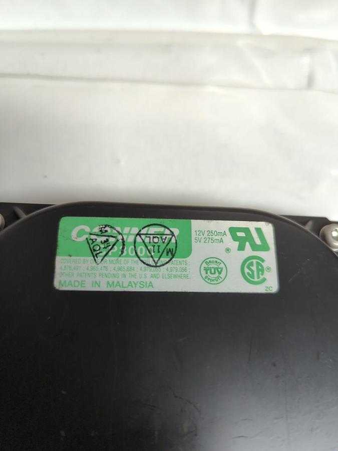Used CONNER,CP3000,HARD DRIVE 12V 250mA 5V 275mA PRE-OWNED