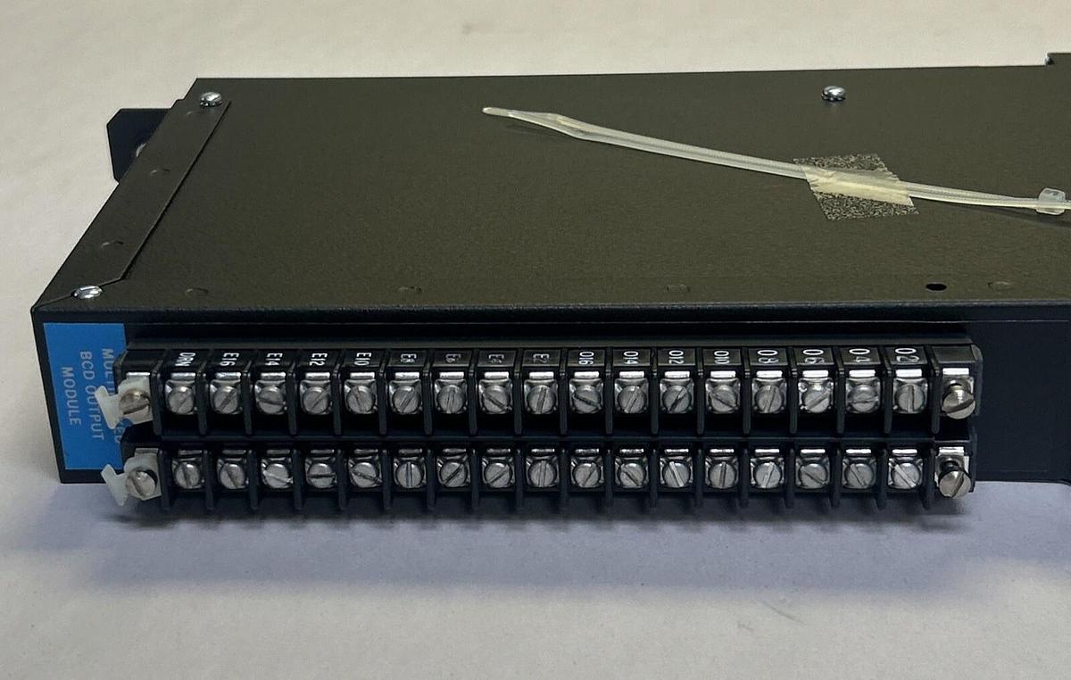 SQUARE D SYMAX,8030ROM-141,OUTPUT MODULE