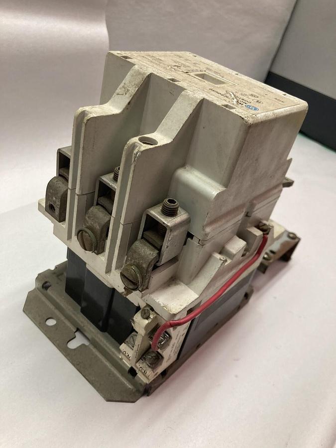 Used Westinghouse,A200M3CAC Size 3,Motor Starter without Relay