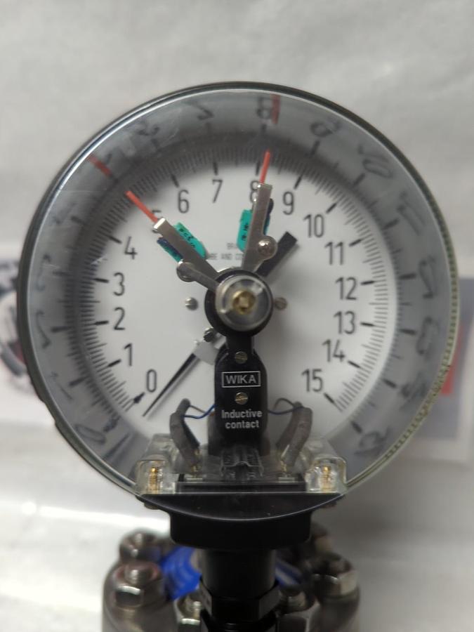 Used WIKA,0-15,PRESSURE GAUGE WITH INDUCTIVE CONTACT-DIAPHRAGM ASSEMBLY PRE-OWNED
