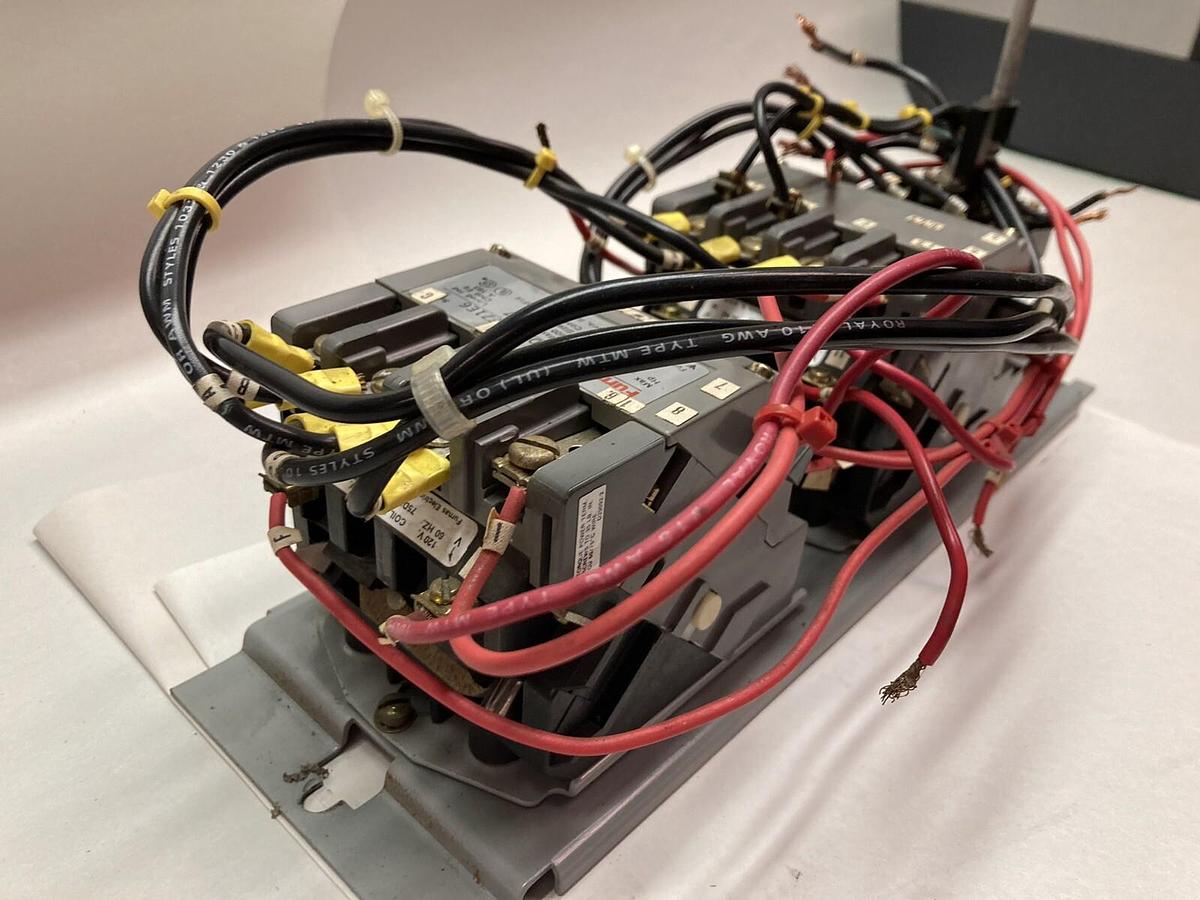 Used Furnas,22DP32AF71E6,Size 1 Motor Contactor 27A 600VAC