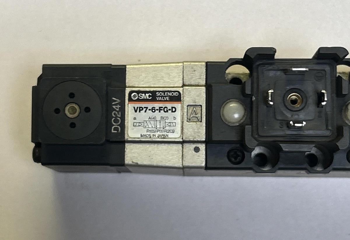 Used SMC,VP7-6-FG-D,SOLENOID VALVE