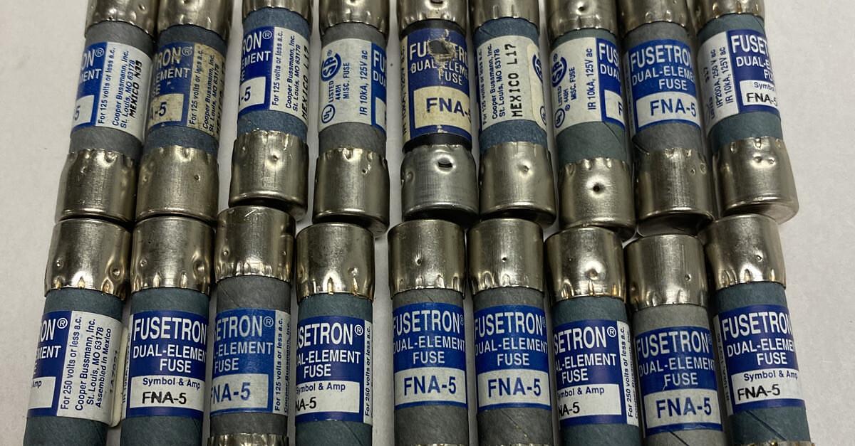 Cooper Bussmann,FNA 5,Fuse 5 AMP Lot of 18 NOS