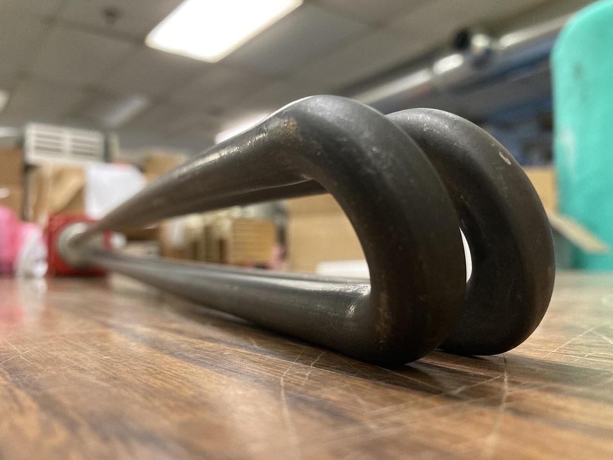 Used Chromalox,IMTI-220E4V,Immersion Heating Element P/N 306345018 250 V  2 KW 1 PH