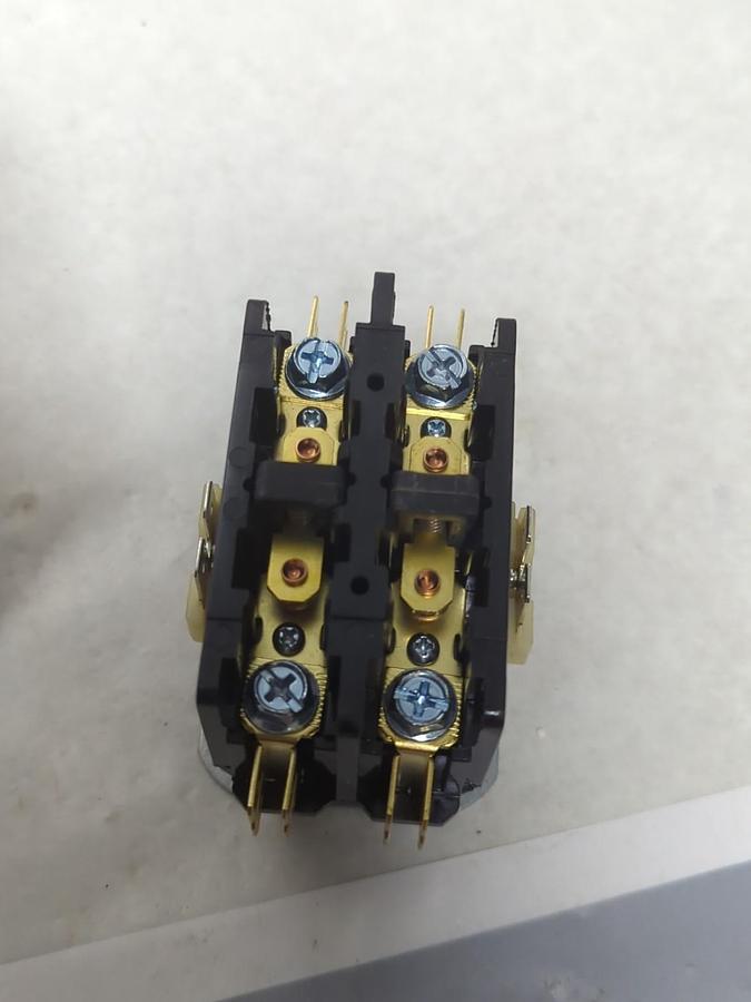 HARTLAND CONTROLS,HC302U20,DEFINITE PURPOSE RELAY 2-POLE 30 FLA 40A RES NOS