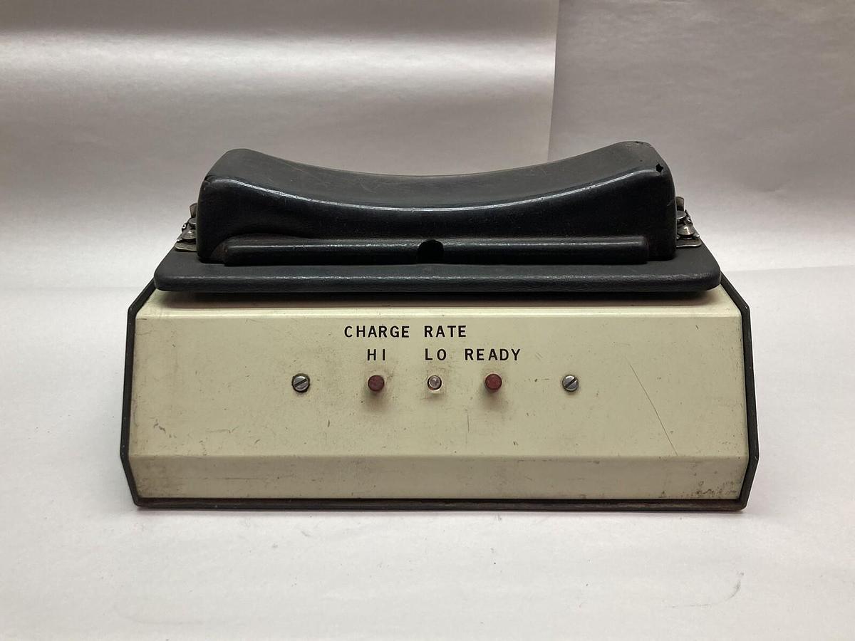 Used Femco,824001,Battery Charger 115VAC