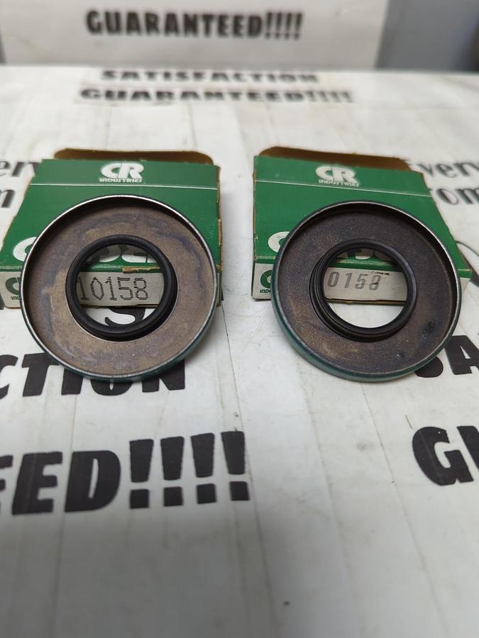 CHICAGO RAWHIDE,10158,OIL SEALS LOT OF 2 NOS