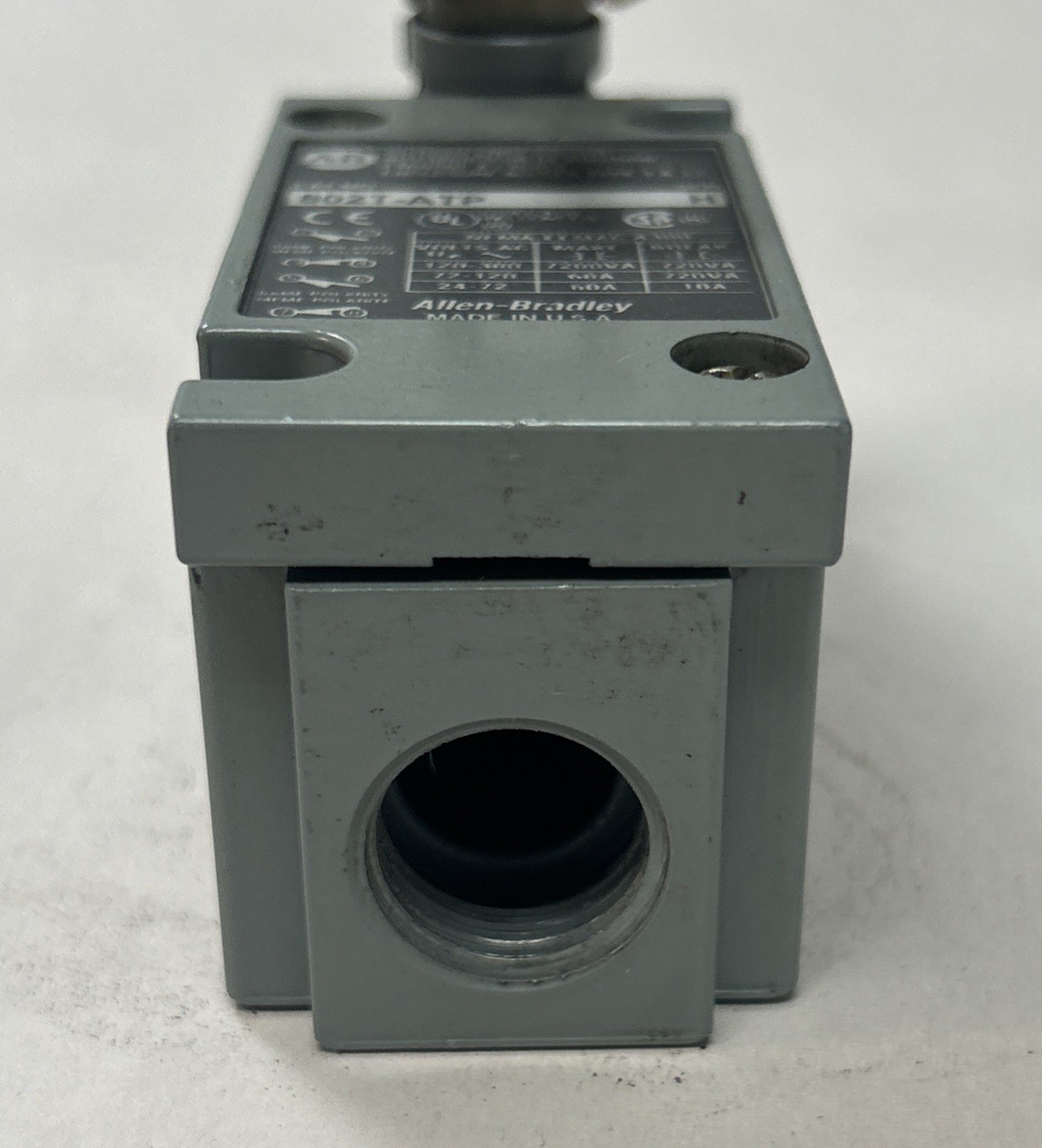 Used ALLEN BRADLEY,802T-ATP,OILTIGHT LIMIT SWITCH