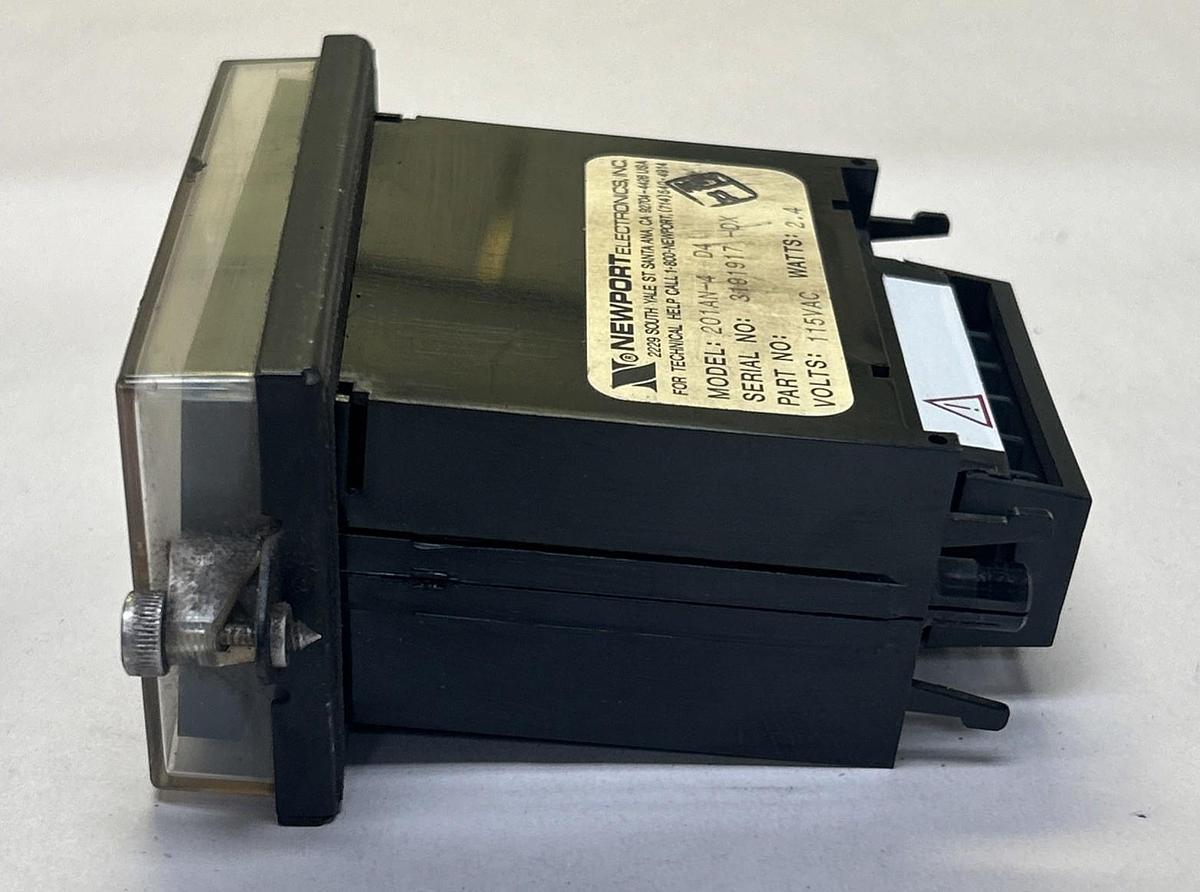 Used NEWPORT,201AN-4,DIGITAL PANEL METER 115V 2.4W