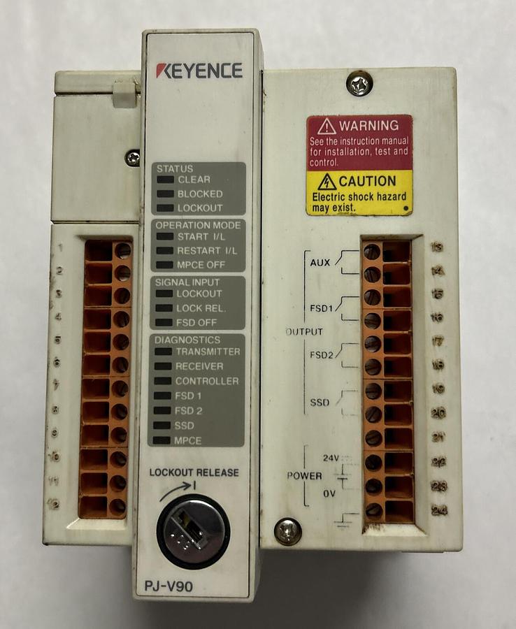 Used KEYENCE,PJ-V90,LIGHT CURTAIN CONTROLLER