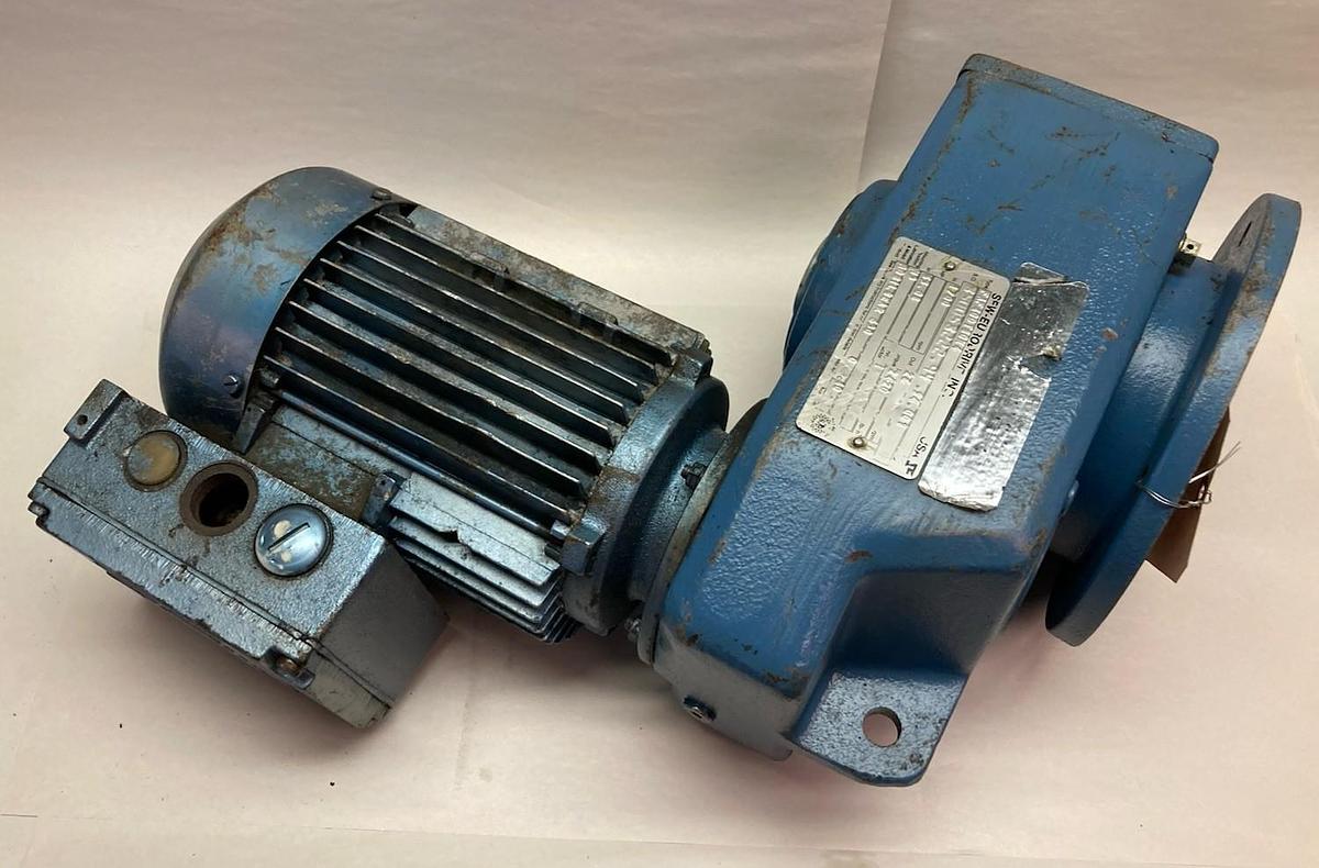 Used Sew-Eurodrive,FAF40DT80N4,Gear Motor ratio 65 1700rpm 2420 Torque
