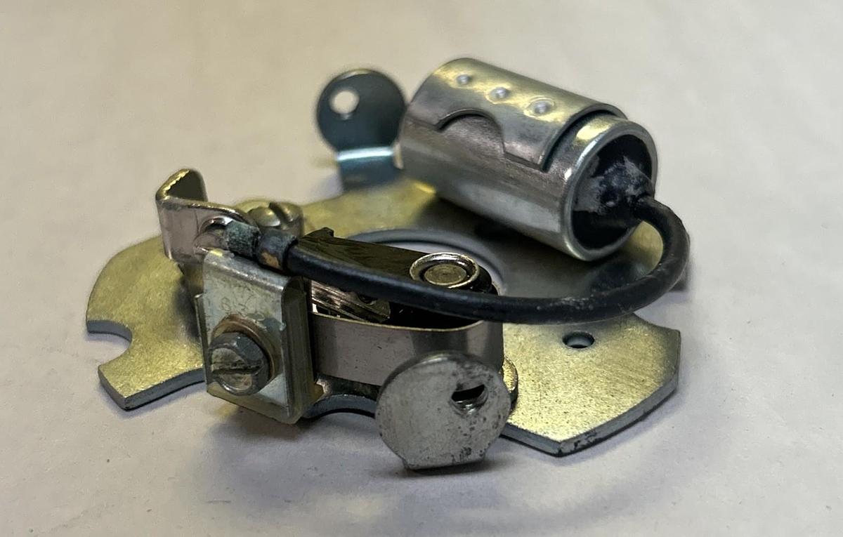 HYSTER,295339,PLATE ASSEMBLY BRACKET NOS