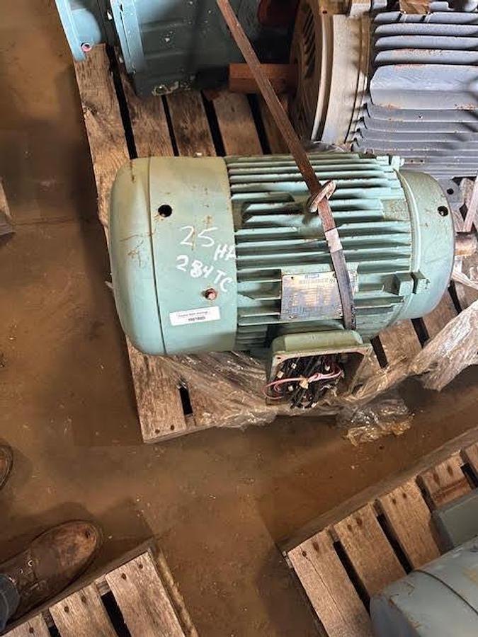 Used Leeson 284TC