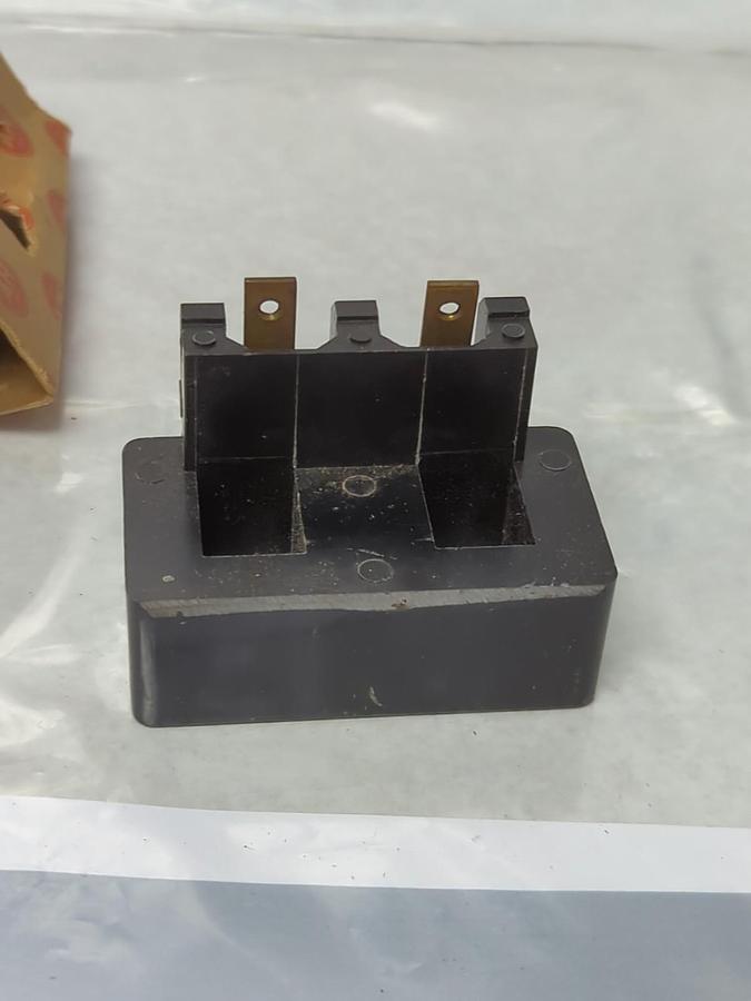 ARROW HART,38557-3528,MOTOR CONTROL 230-240V 50/60HZ NOS